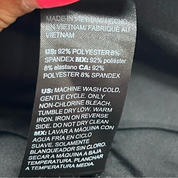 Chicos Travelers 3R US 16/18R  Velvet Jogger Pants Pull On Elastic Waist Black - Picture 8 of 11